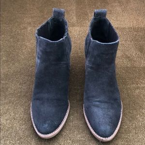 dolce vita suede booties